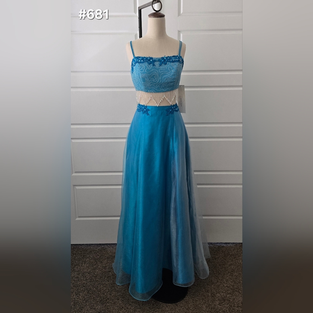 Teal Blue A-line 2-piece Prom Dress or Costume
